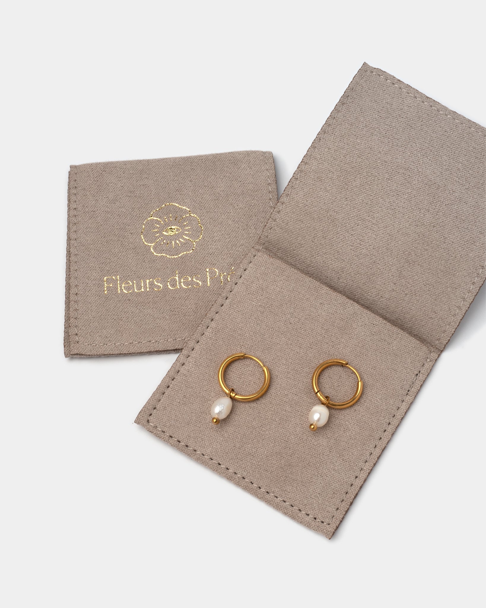Creolen Satine mit Perlenanhänger - Fleurs des Prés Jewelry