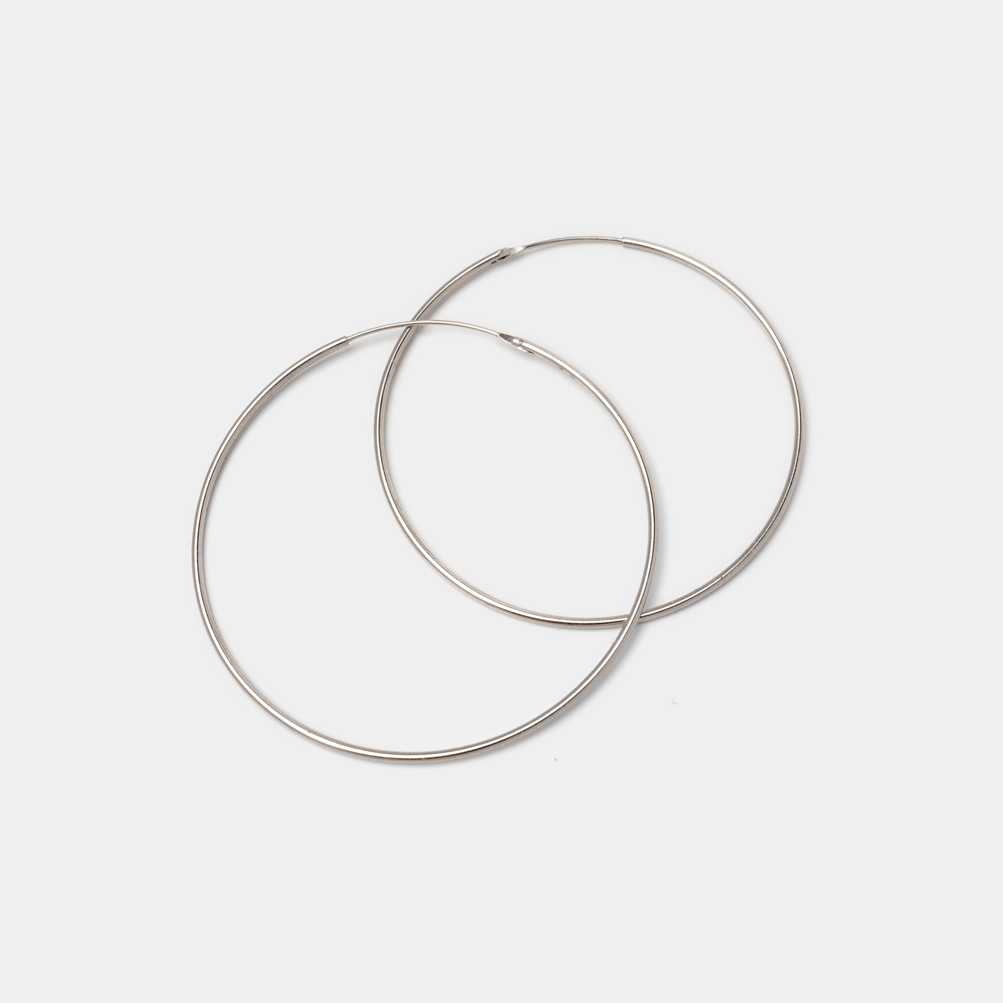 Große Creolen Cercle 50 mm - Fleurs des Prés Jewelry