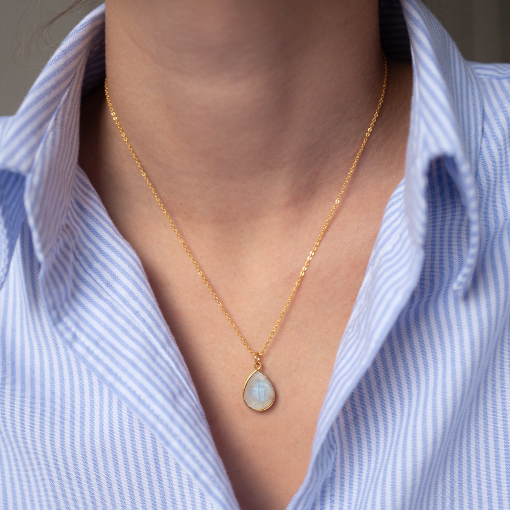 Halskette Lola Moonstone - Fleurs des Prés Jewelry