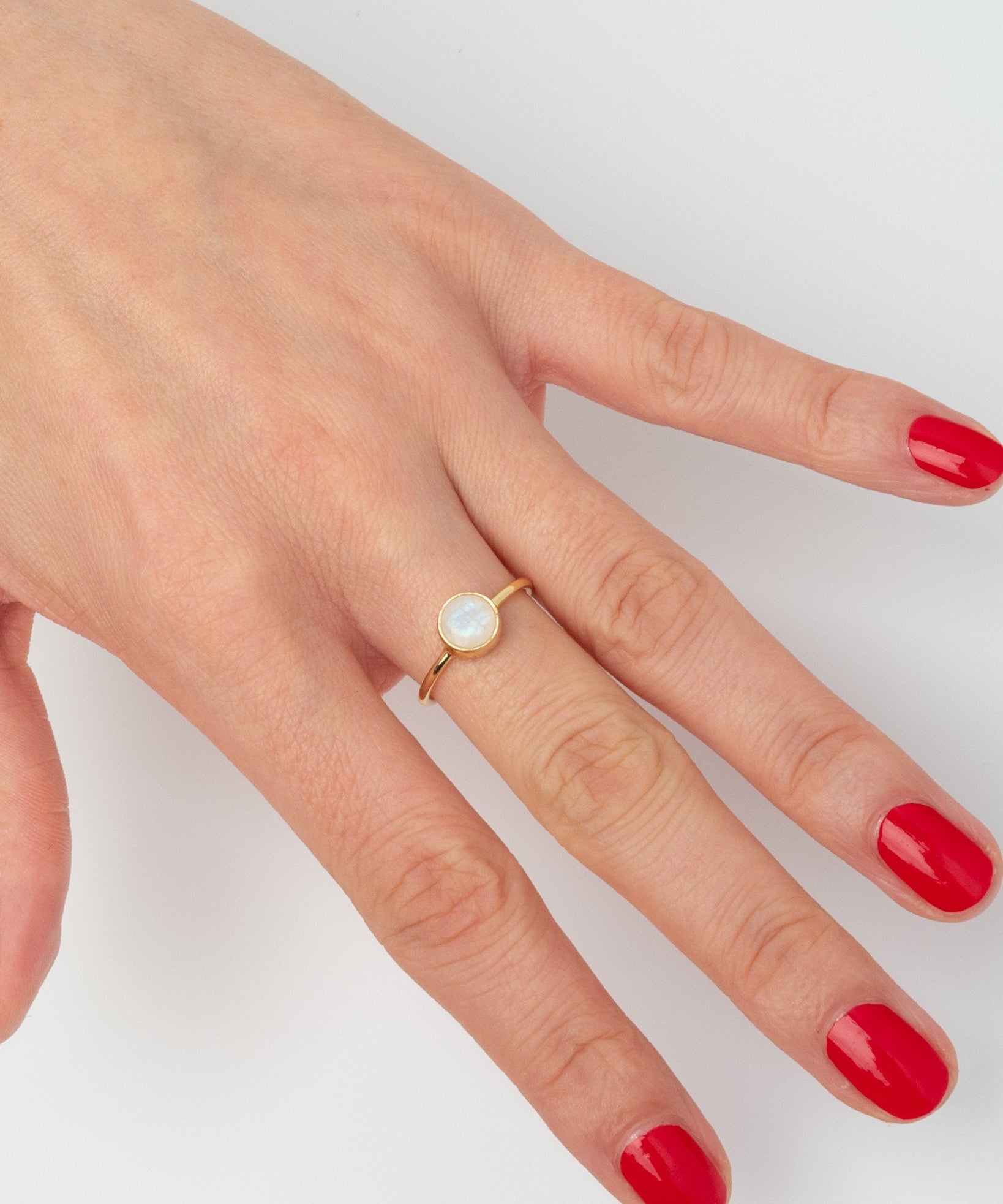 Ring Aline Circle Moonstone - Fleurs des Prés Jewelry