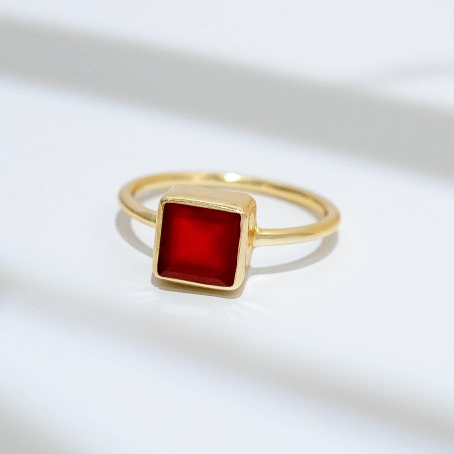 Ring Aline Square Red Onyx - Fleurs des Prés Jewelry