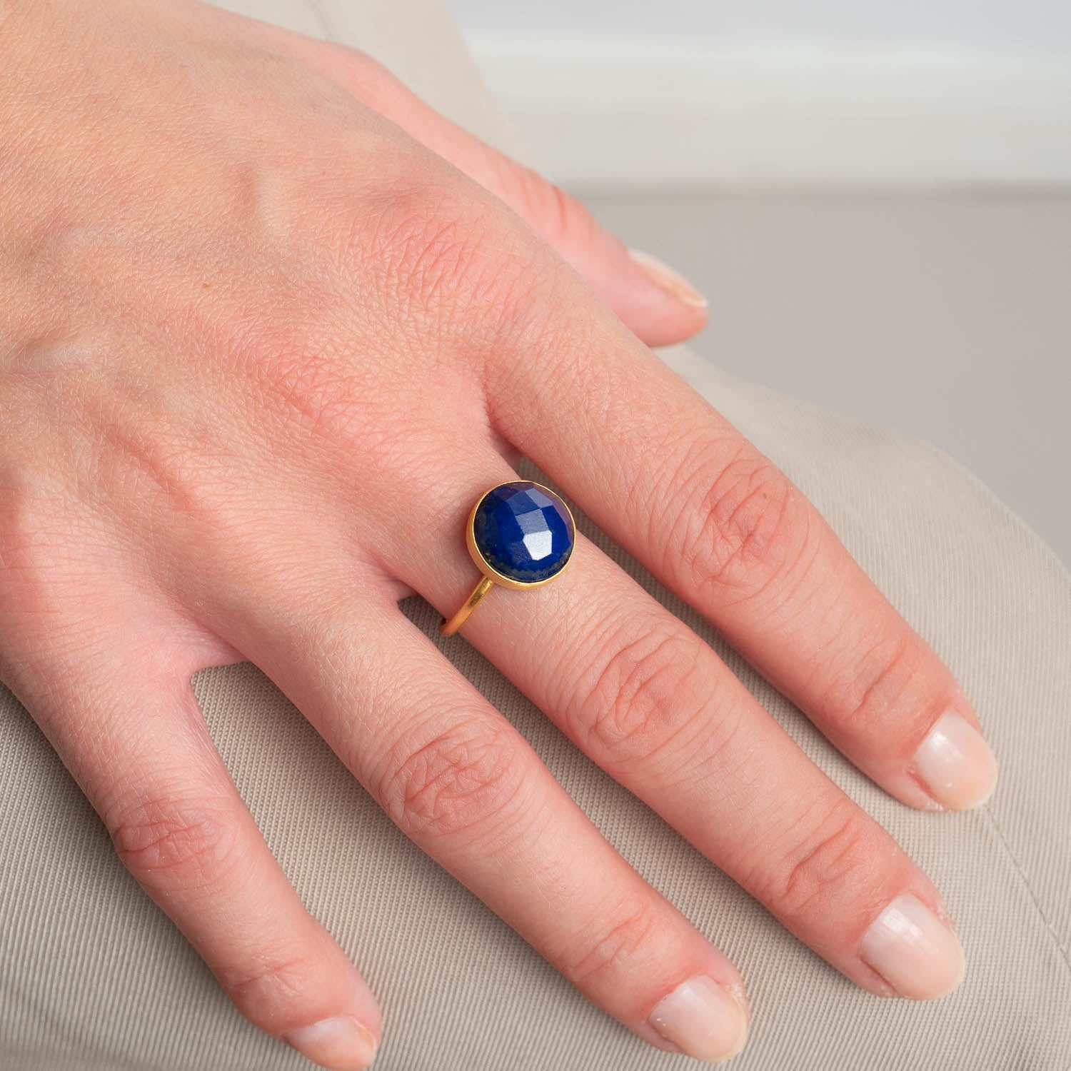 Ring Amelie Lapislazuli - Fleurs des Prés Jewelry