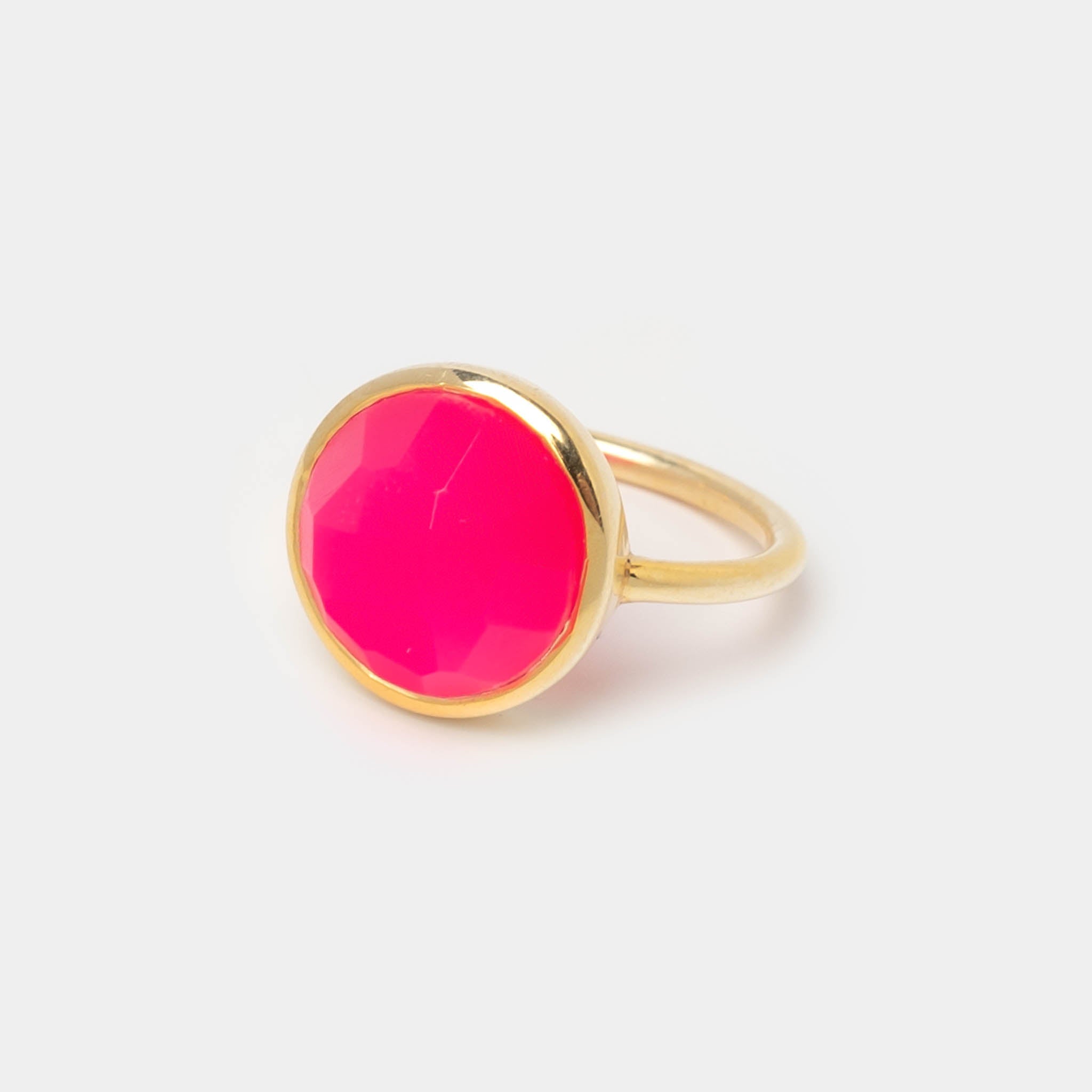 Ring Cher Hot Pink Chalcedon - Fleurs des Prés Jewelry