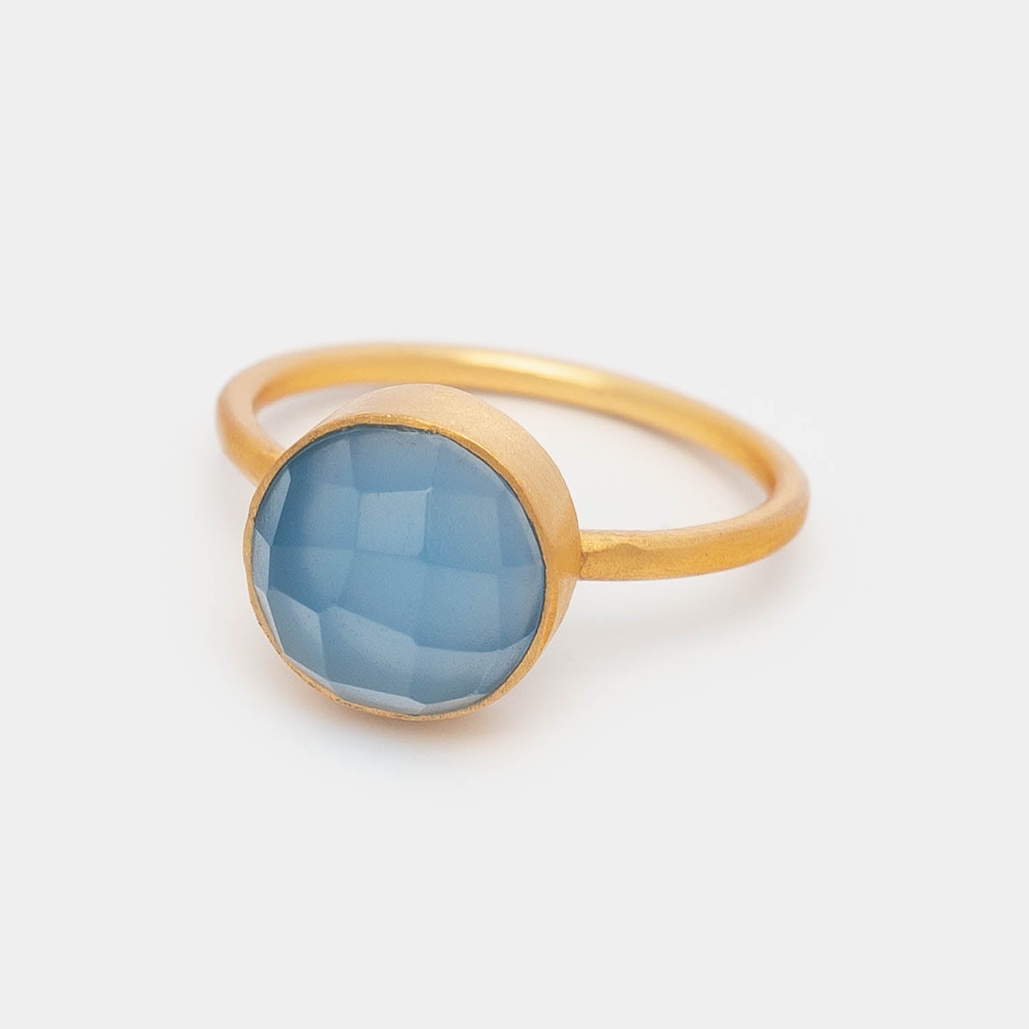 Ring Eloise Light Blue Chalcedony - Fleurs des Prés Jewelry