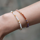 Armband Céleste mit Mondstein, Sonnenstein, Amethyst und Granat