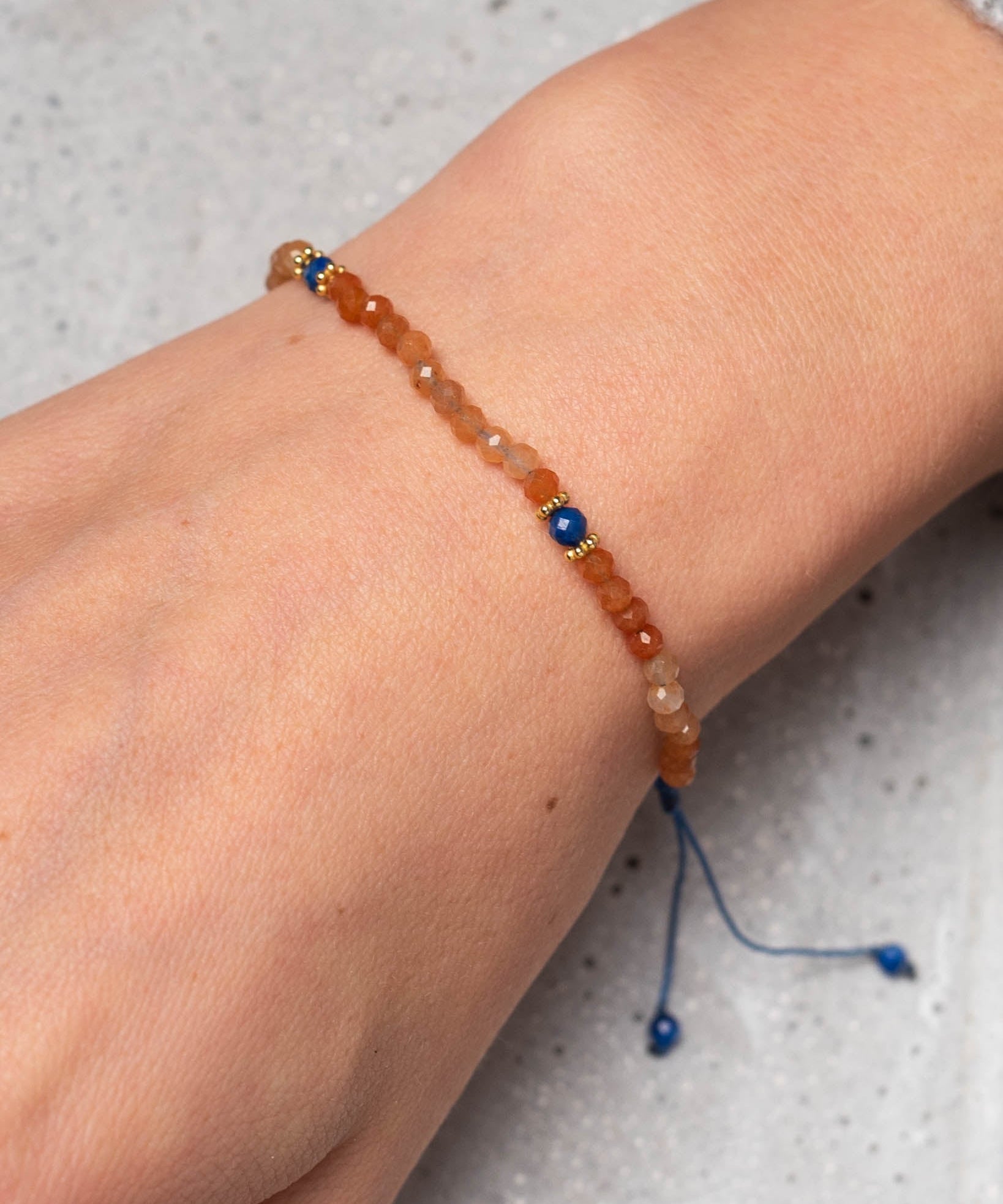 Armband Ligne Karneol und Lapislazuli - Fleurs des Prés