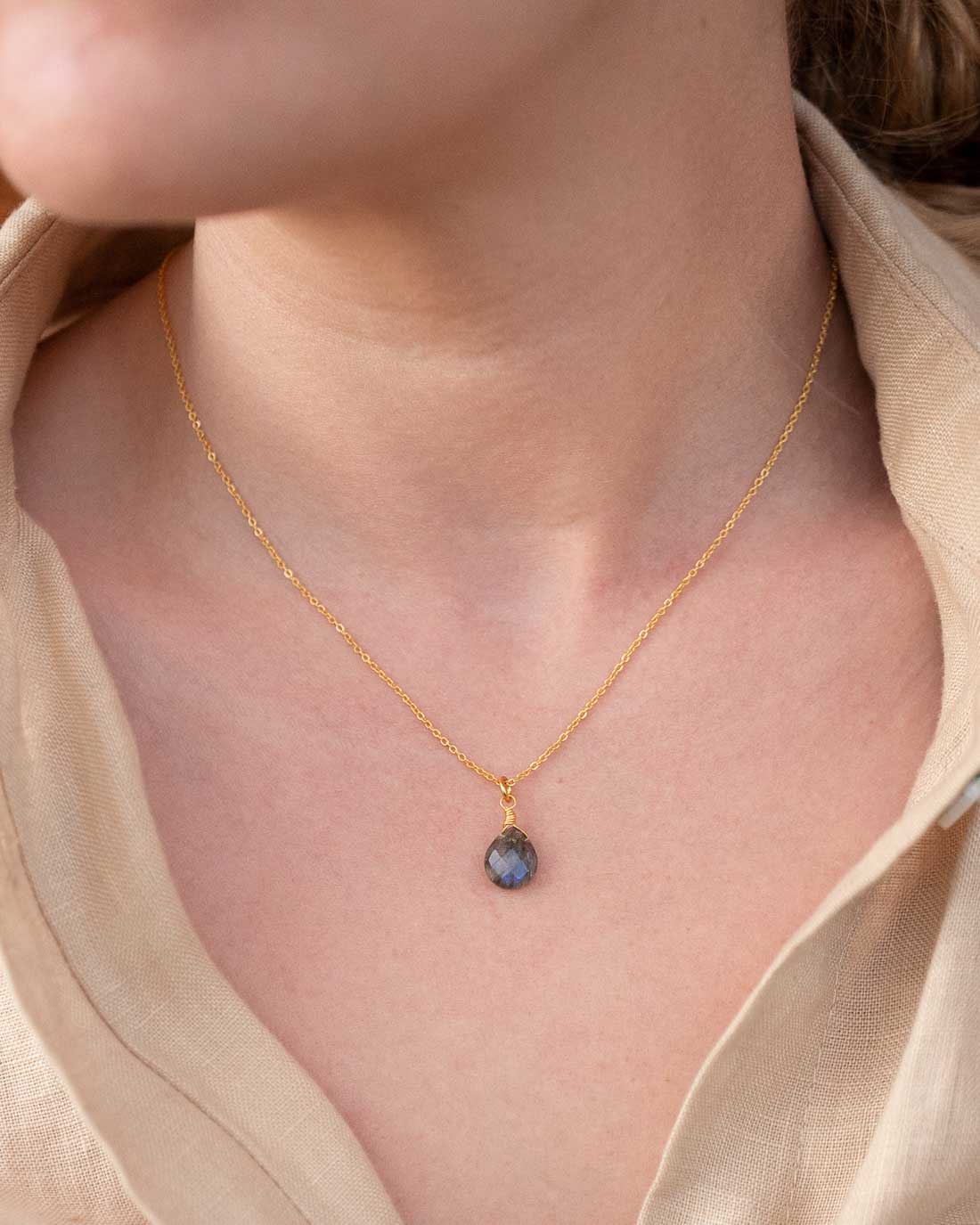 Halskette Lilou Labradorite Gold - Fleurs des Prés Jewelry
