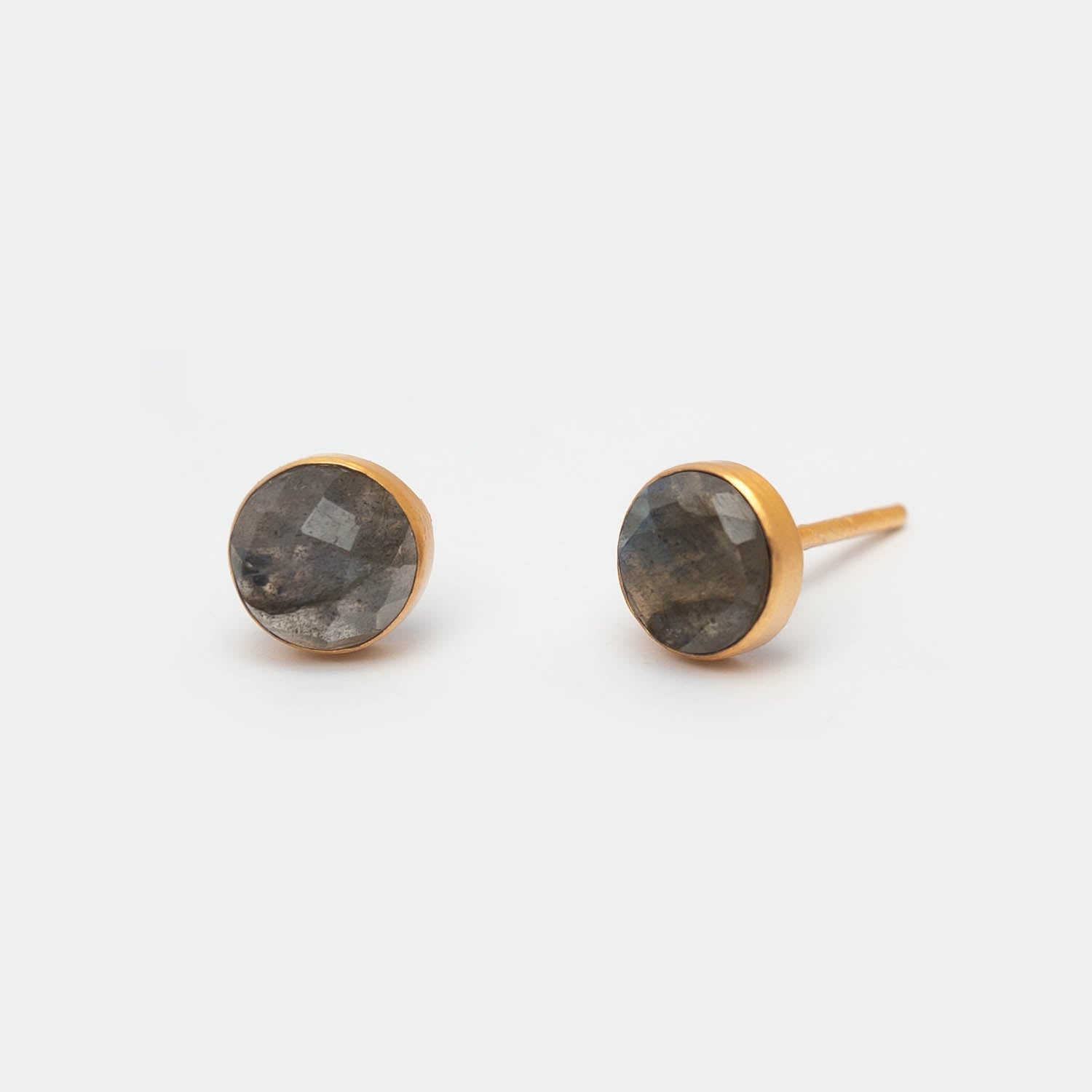 Ohrstecker Charlotte Labradorite Gold - Fleurs des Prés Jewelry
