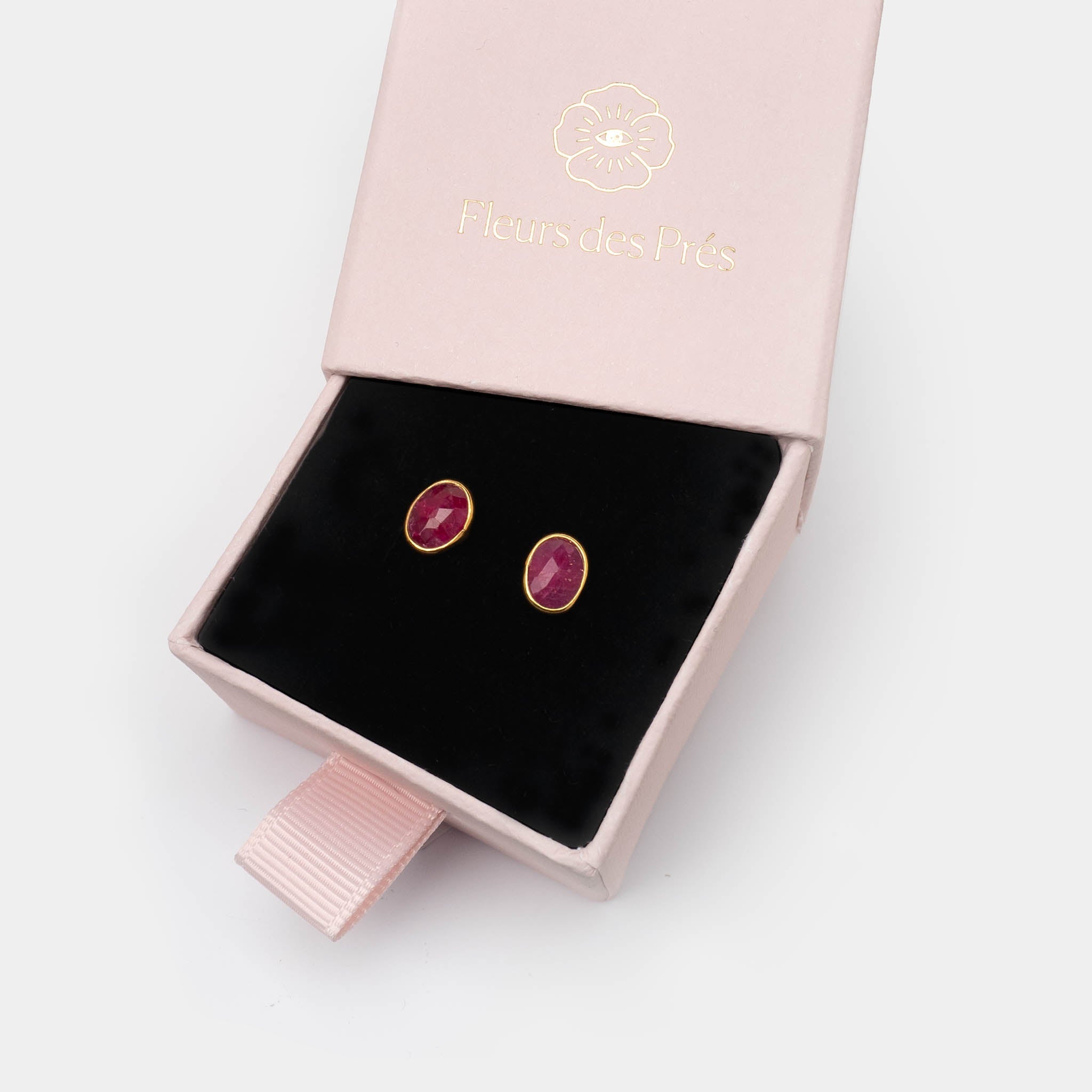 Ohrstecker Dinah Oval Rubin - Fleurs des Prés Jewelry