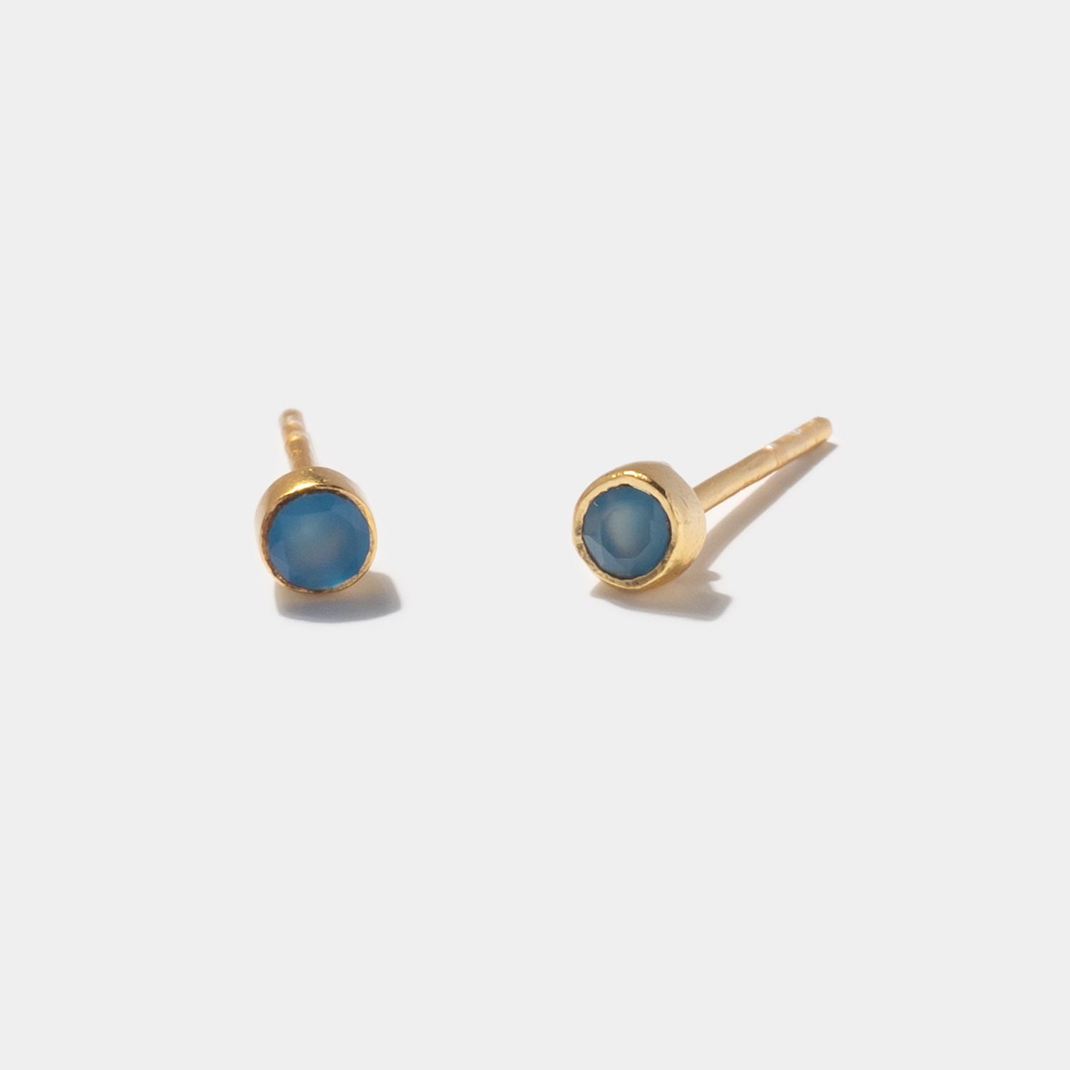 Ohrstecker Points Blue Chalcedony - Fleurs des Prés