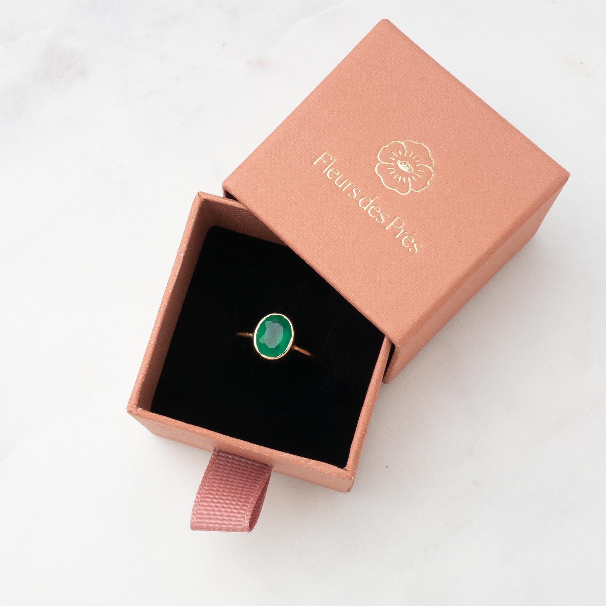 Ring Aline Oval Green Onyx - Fleurs des Prés Jewelry