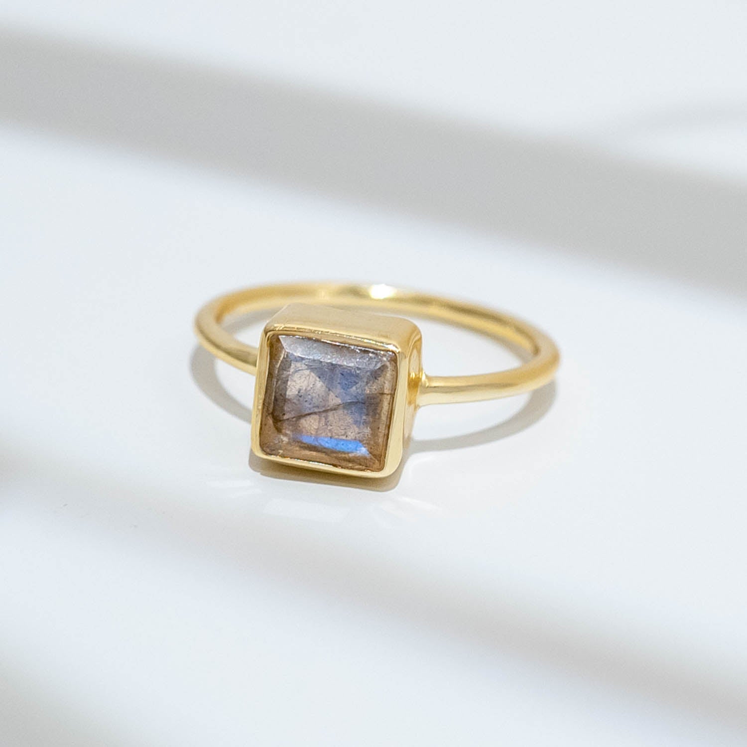 Ring Aline Square Labradorite - Fleurs des Prés
