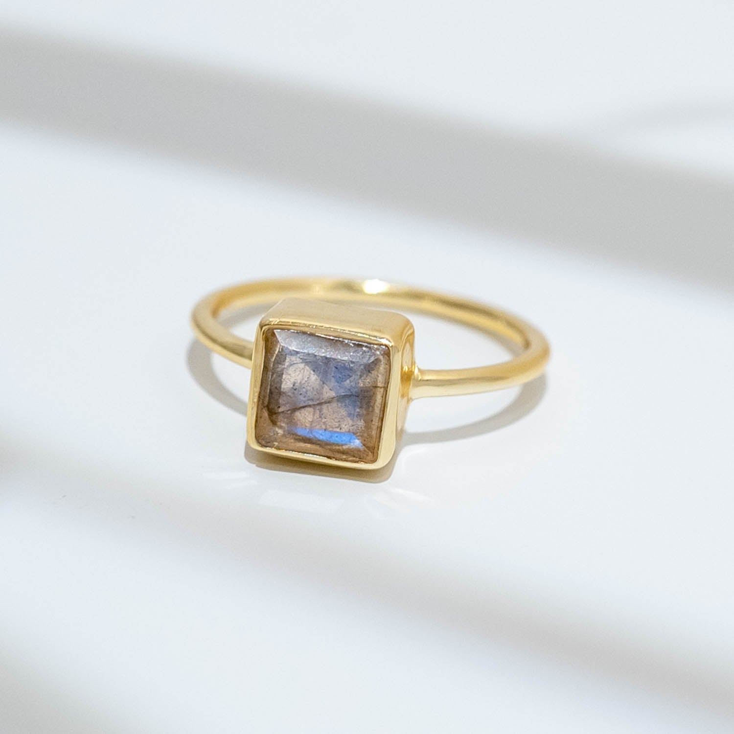 Ring Aline Square Labradorite - Fleurs des Prés Jewelry