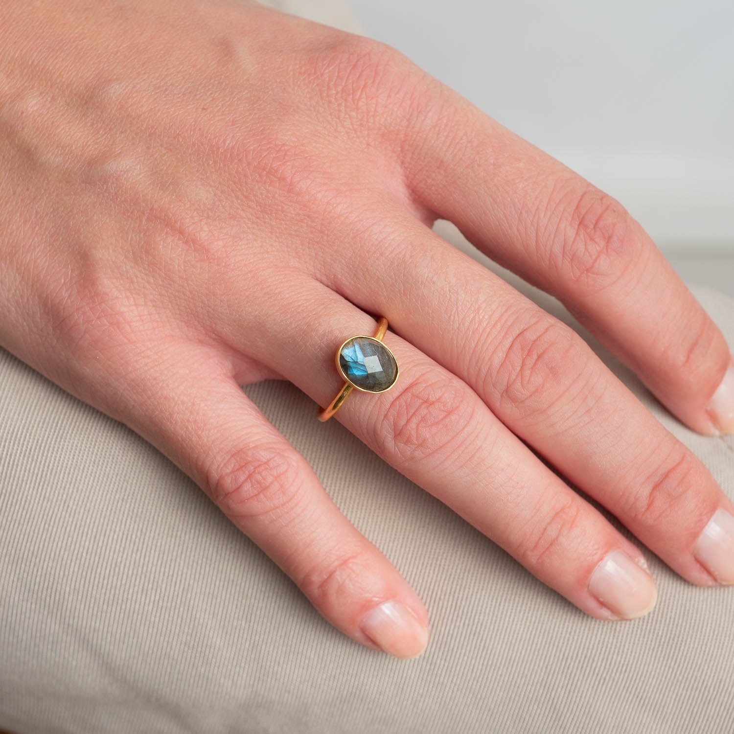 Ring Claire Labradorite - Fleurs des Prés