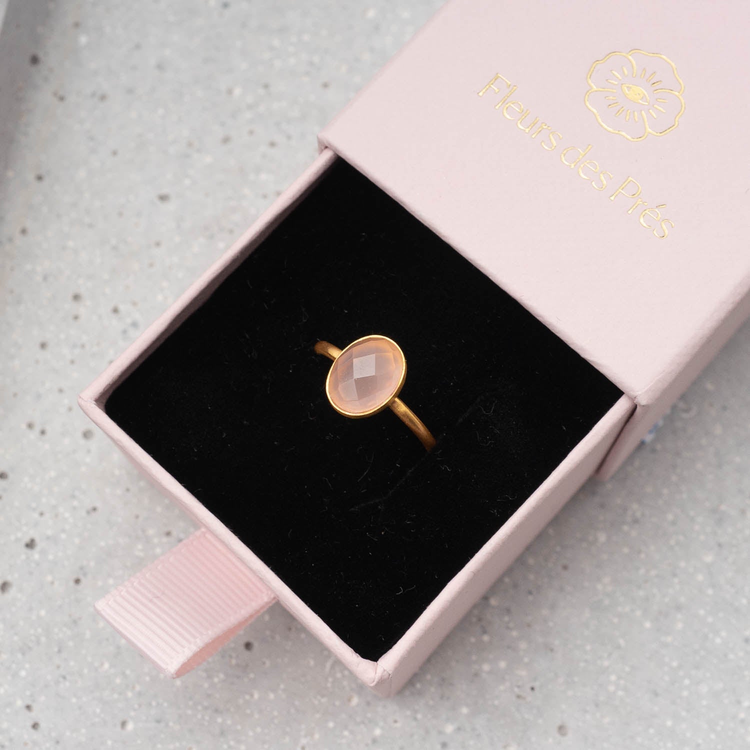 Ring Claire Pink Chalcedony - Fleurs des Prés Jewelry